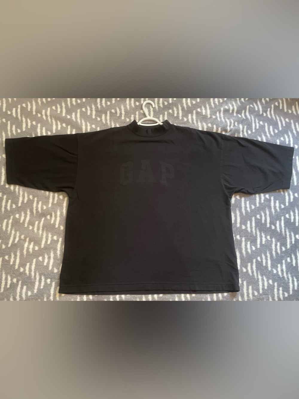 Yeezy x GAP x Balenciaga baggy 3/4 seamless dove tee shirt - SIZE M